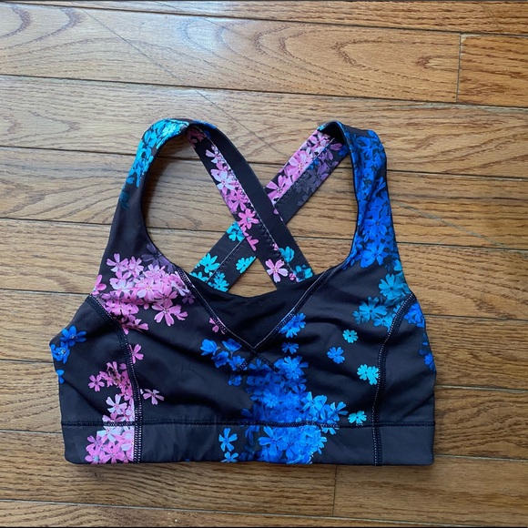 Lululemon In a Flash Bra in Petal Pop - Picture 4 of 5